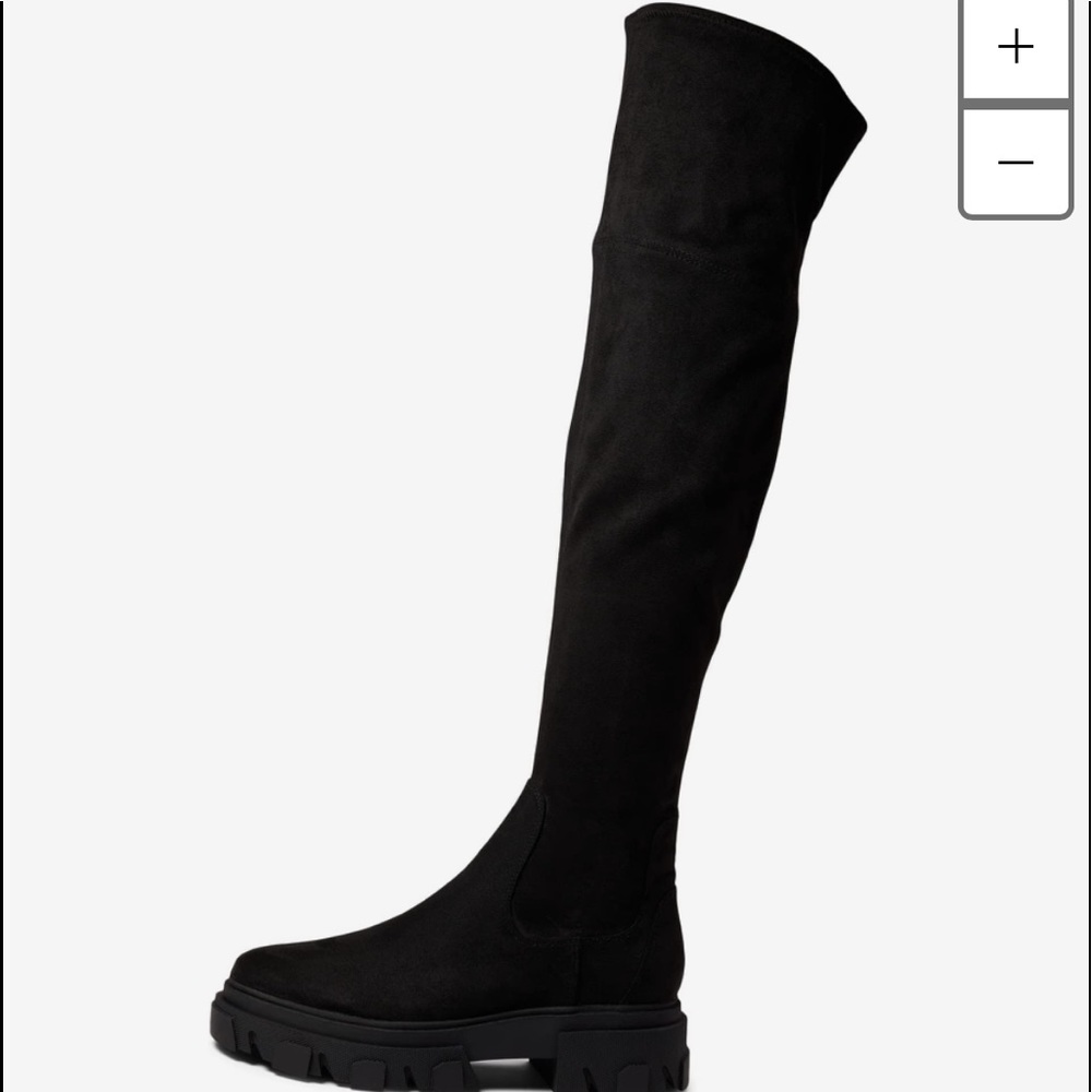 Calvin Klein Linnie 2 Black suede Boot size 9 new without box never used